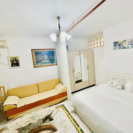 , Center Homestay *